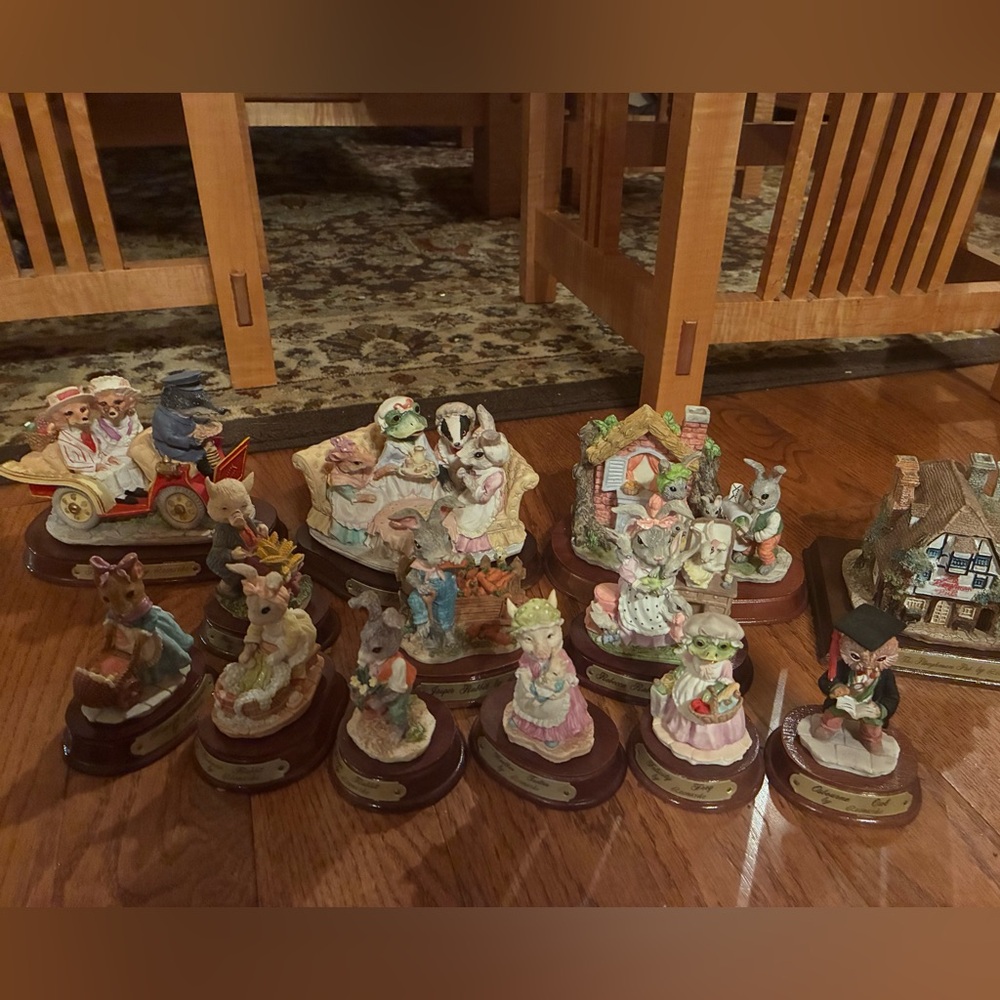 Little Nool Village figurines Leonardo collection